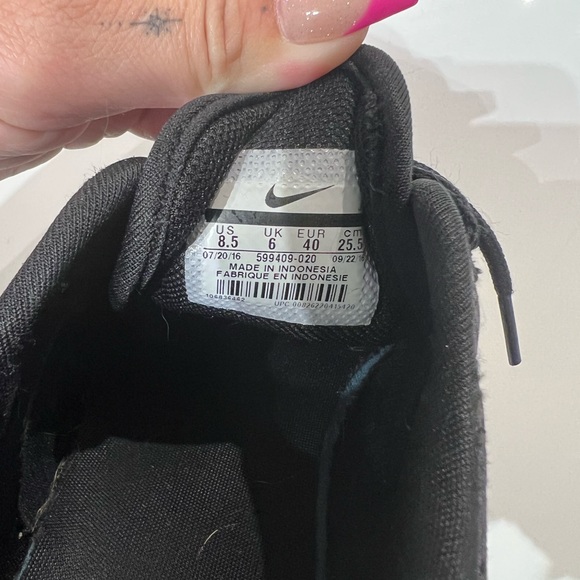 Women’s Nike Air Max Thea - Picture 8 of 15